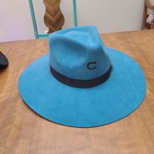 Charlie 1 horse hat size medium turquoise